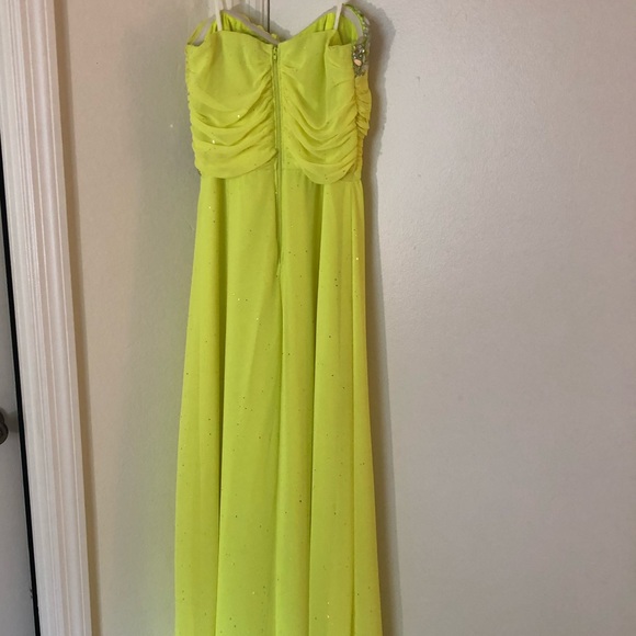 Jodi Kristopher Neon Green Prom Dress - Picture 3 of 6